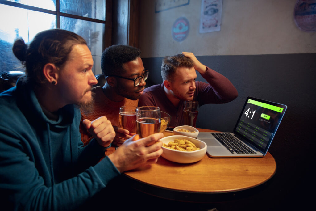 How to Watch Live Football Matches on Pllsfored